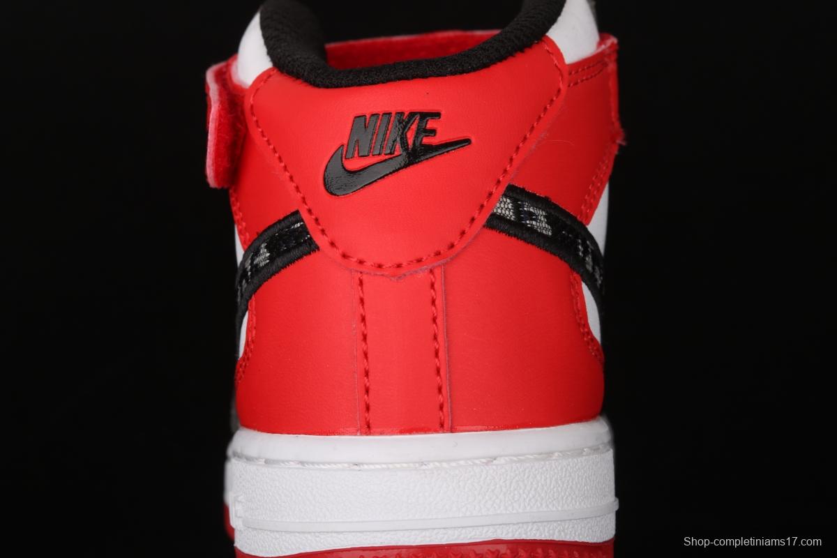 State size NIKE Air Force-006 in Mid Dior element