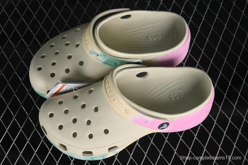 Crocs Classic Clog Cloud Retro Sandals with Adjustable Heel Strap - B.D4