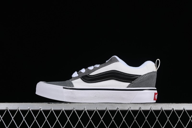 Vans Classics Knu Skool Retro Skate Shoes with Checkerboard Design - VN0009QC6PA