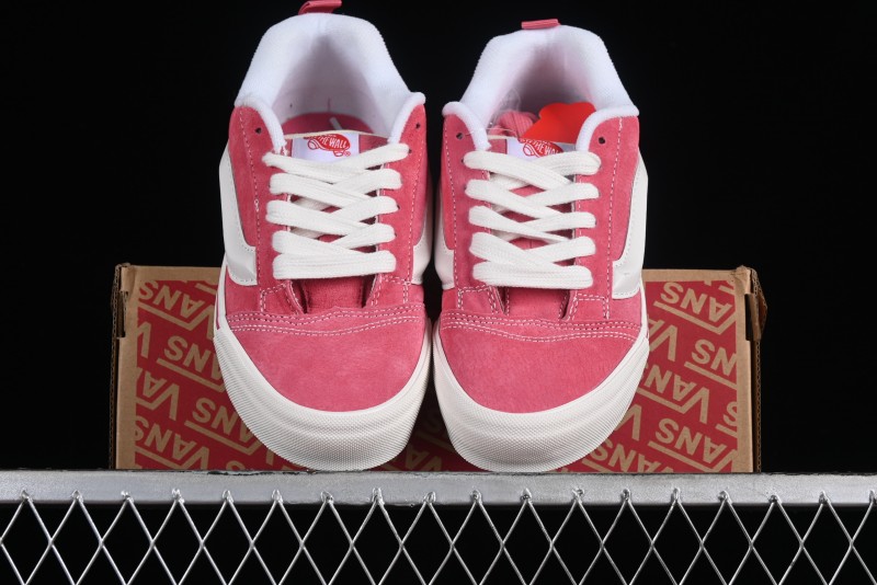 Vans Classics Knu Skool Retro Sneakers with Thick Tongue and Puffy Design - VN0009QCBJ1