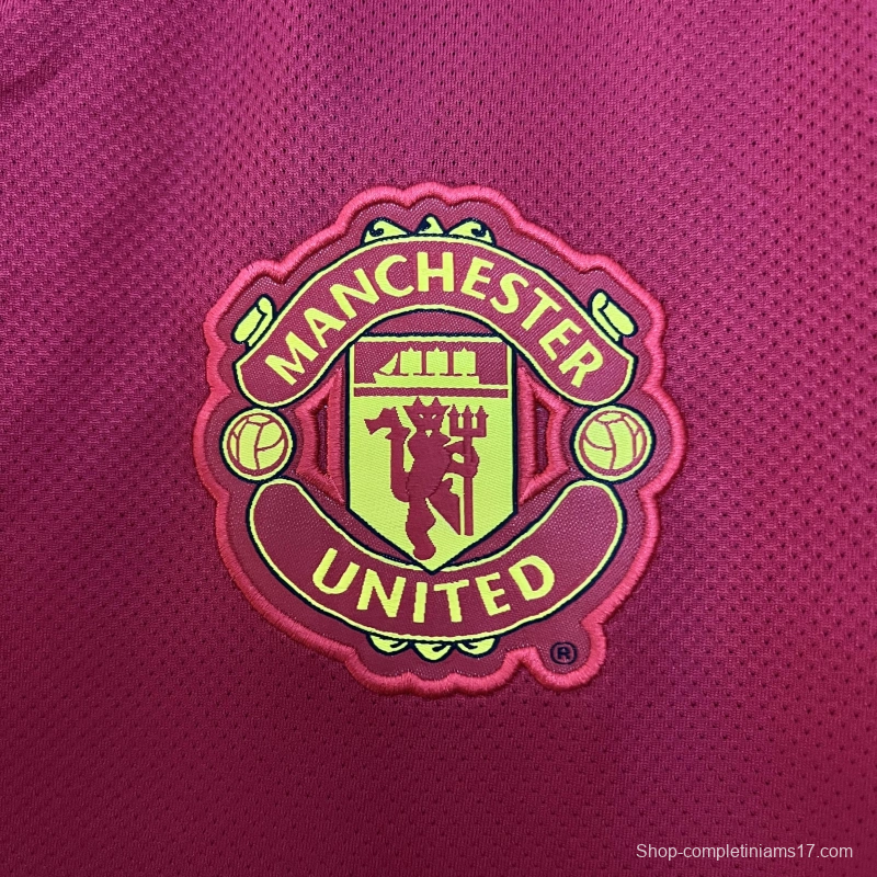 11/12 Retro Manchester United Home Jersey