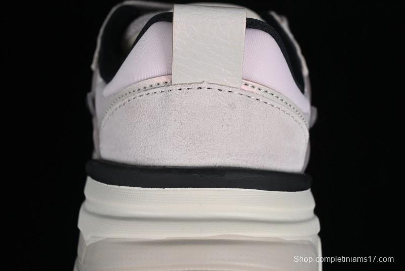 Nike Runtekk Run V2K Low-Top Retro Running Shoes with Cushlon Midsole and Anti-Slip Design - FN6703-001