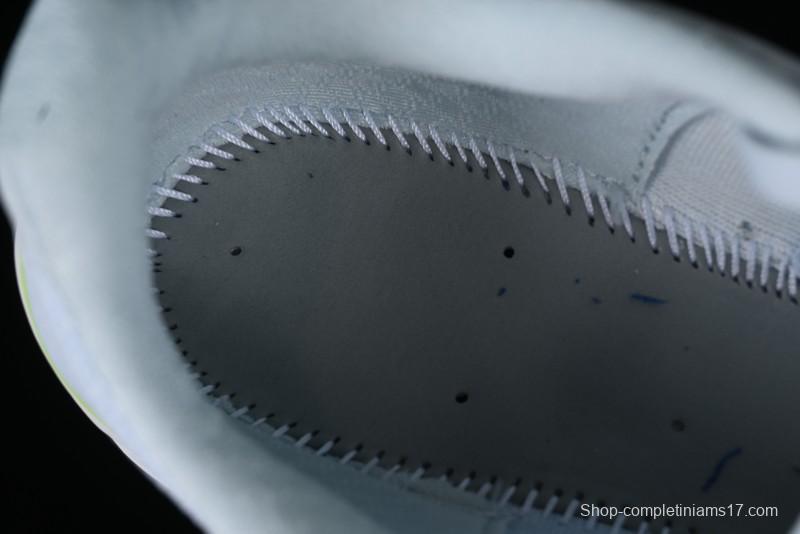 New Balance Fresh Foam x Vongo V6 Ultra-Lightweight Low-Top Casual Running Shoes - WVNGOLI6