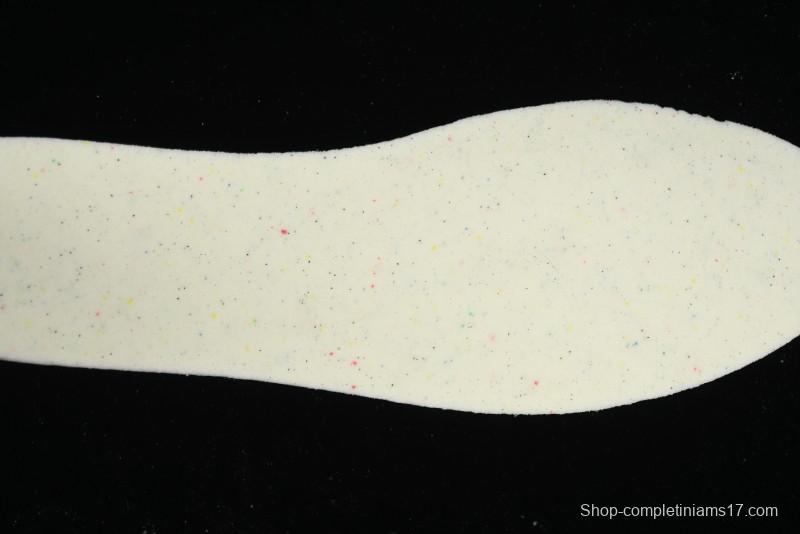 New Balance RC24 Series Retro Football-Inspired Casual Sneakers - URC42LB