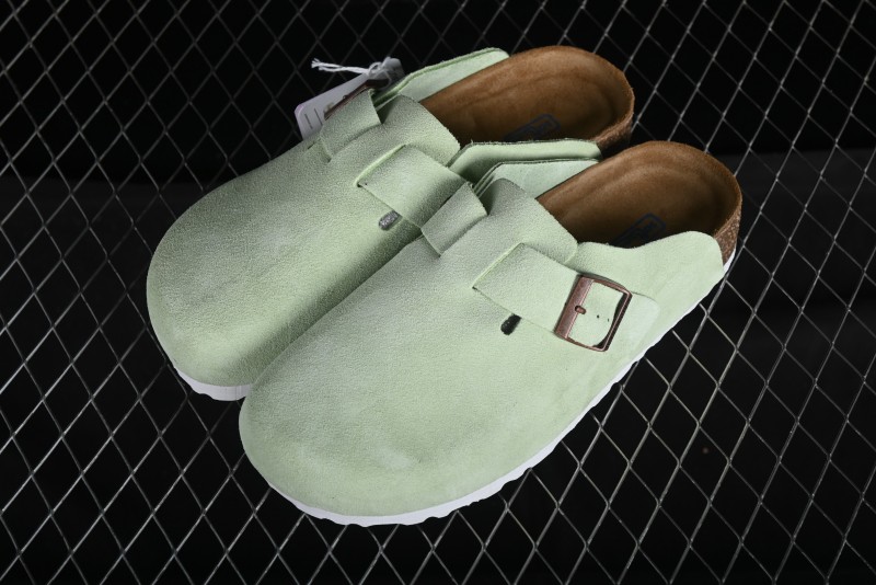 Birkenstock Arizona Soft Footbed Sandals with Suede Leather and Lambswool Lining - G.D4