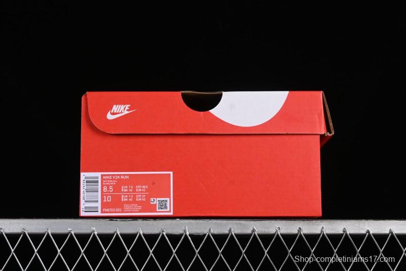 Nike Runtekk Run Retro Low-Top Running Shoes with Cushlon Midsole and Anti-Slip Design - FN6703-002