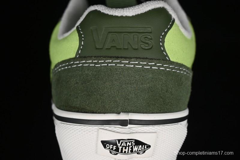Vans Chukka Push Low-Top Skate Shoes with Slip-Resistant Sole in Apple Green - VN0008ZE08P