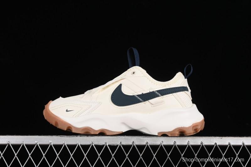 Nike TC 7900 Retro Chunky Dad Shoes with Reflective Swoosh and Cushioned Sole - DD9682-103