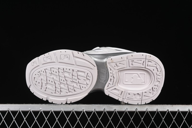 New York Yankees MLB Bigball Chunky Curve Thick Sole Casual Shoes - 3ARNPDL4N50WHS