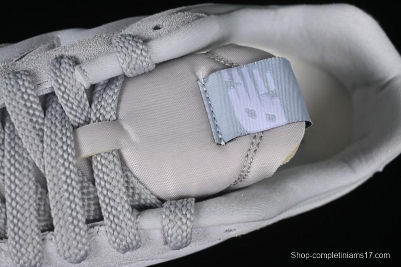 New Balance RC42 Series Retro Football Training Casual Sneakers - URC42EB