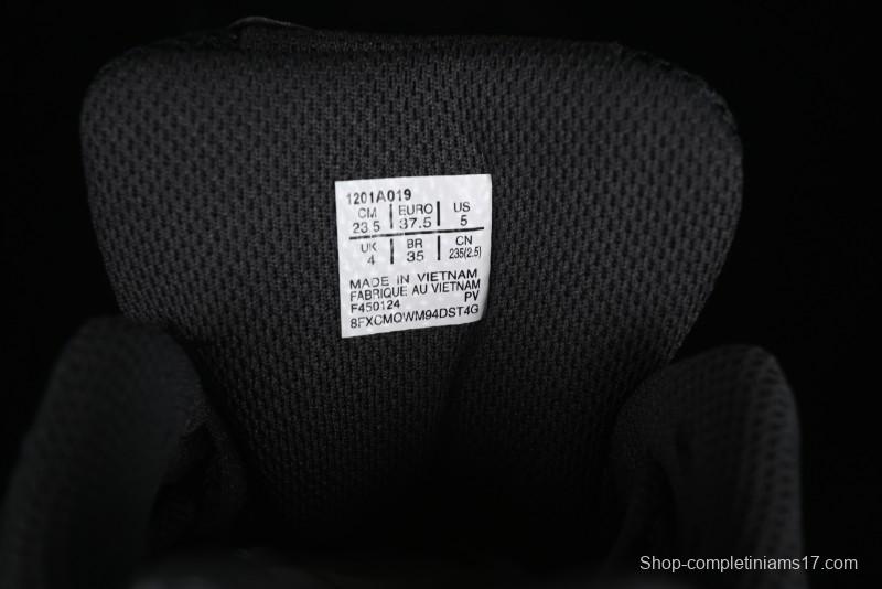 Asics Gel-Kayano 14 Running Shoes with Breathable Design and Professional Cushioning - 1201A019-200