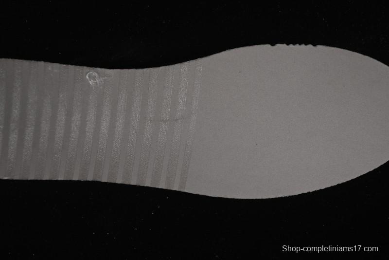 Nike SB Dunk Low Supreme Collaboration - Beige Grey Swoosh Anniversary Customized Low-Top Casual Skate Shoes - DJ2024-014