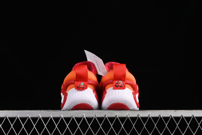 Nike Dynamo Go Flyease Kids' Easy-On Shoes with Press-Down Heel for Quick Wear - FD4633-811