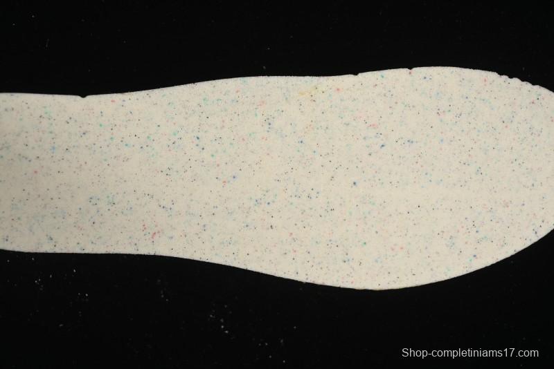 Nike Classic Cortez Leather Retro Running Shoes - DZ2795-200