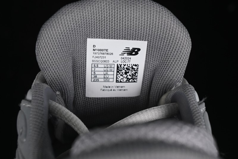 New Balance 1000 Series Retro Dad Style Low-Top Casual Running Sneakers - M1000TE