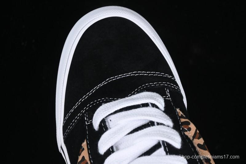 Vans Classics Knu Skool Sneakers with Leopard Print Logo in Black - VN000D2GBA2