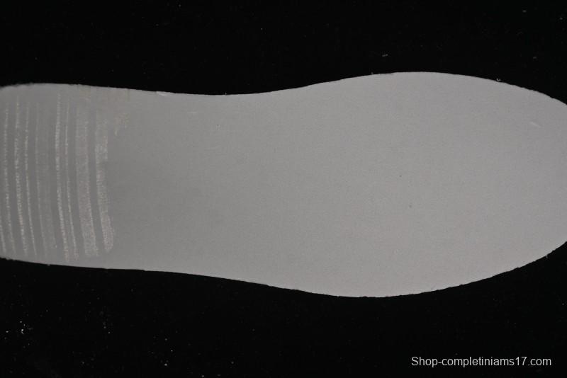 Nike SB Dunk Low Supreme x Stussy Triple Collaboration - Off White Green Swoosh Anniversary Custom Low-Top Casual Sneakers - SJ2068-303