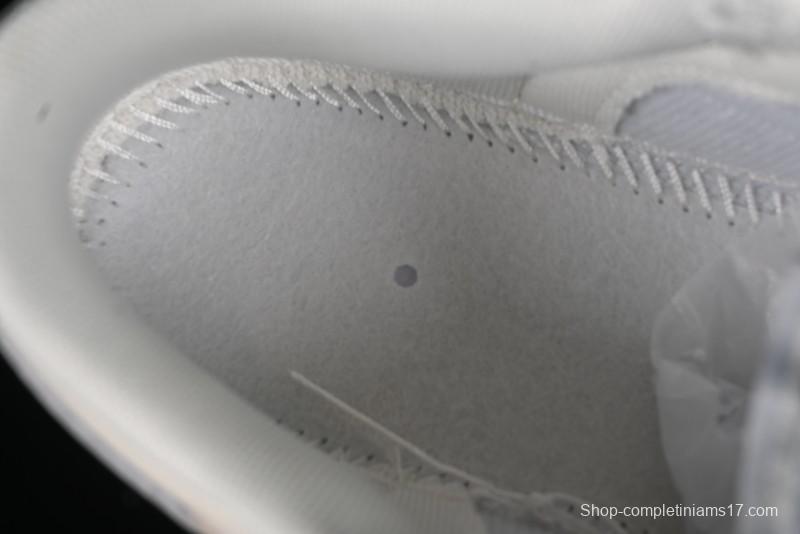 Nike SB Dunk Low UN Collaboration - Light Brown with Silver Swoosh Anniversary High-End Custom Low-Top Casual Sneakers - CF3688-013