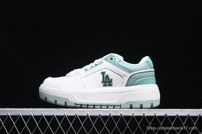 New York Yankees MLB Chunky Liner Wide Saffiano Platform Casual Sneakers - 3ASXCWN4N07MTM