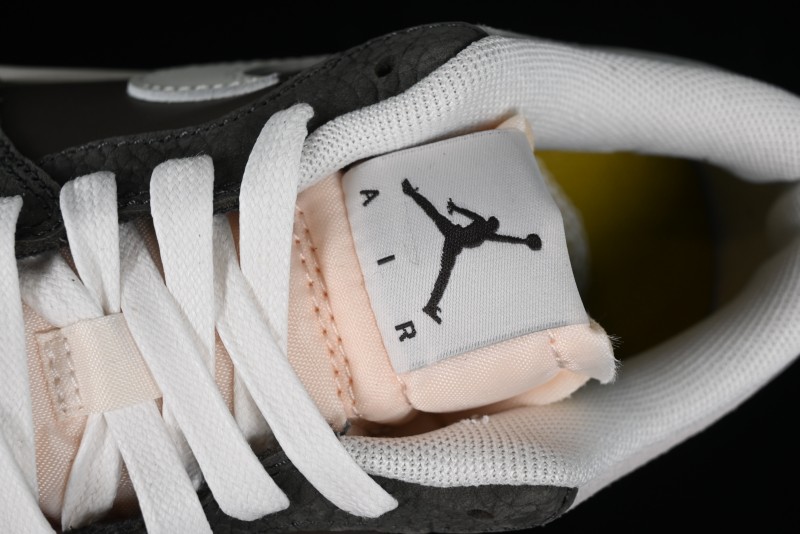 Nike Air Jordan 1 Low "Snkrs Day" Casual Sneakers with Grey Toe Design - FD0399-004