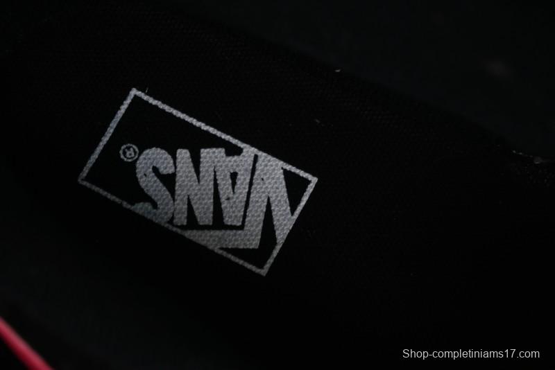 Vans Knu Skool Low-Top Retro Chunky Sneakers - VN0009QCB9M