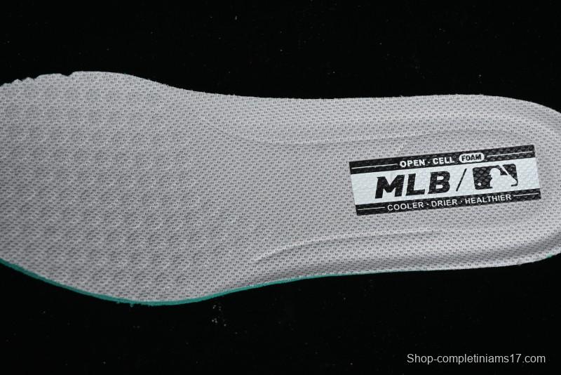 New York Yankees MLB Fast Ball Classic Monogram Retro Casual Running Shoes - 3ARNFSB4N50SIS