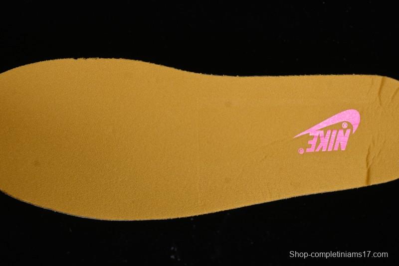 Nike Dunk Low "Just Do It" SB Low-Top Casual Skate Shoes in Coconut Milk and Pink - FD8683-700