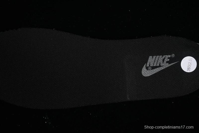 Nike Dunk Low Retro SB Skateboarding Shoes in Black & White - DJ6188-002