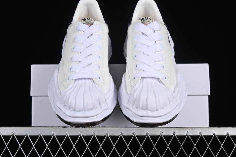 Wayne MMY Original Sole Leather Low Sneaker with Deconstructed Ice Cream Sole - W.E5