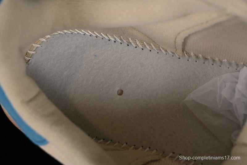 Adidas Originals Campus 00s Retro Sneakers with Chunky Sole Design - IE5588