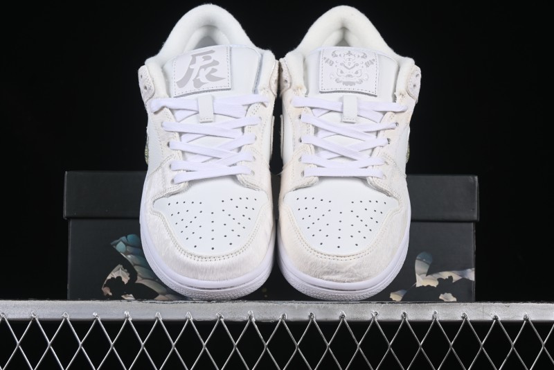 Nike Dunk Low Year of the Dragon Limited Edition Low-Top Casual Sneakers - DV0831-101