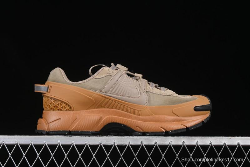 Nike Zoom Vomero 5 Retro Marathon Running Shoes with Thick Cushioned Sole and TPU Heel Support - HQ2181-200