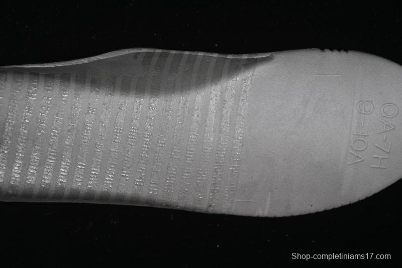 Nike Air Force 1 '07 Low Casual Sneakers with Full-Length Air Cushion - IB6388-001