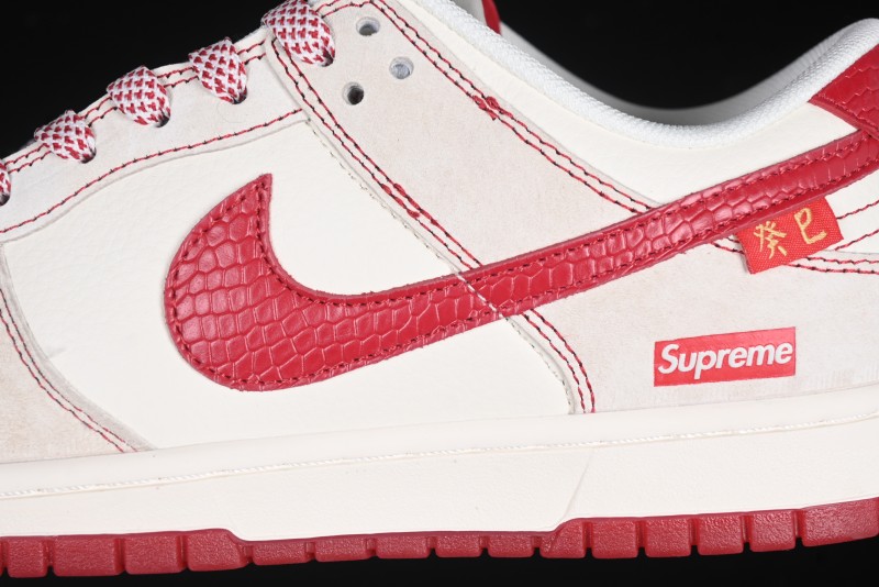 Nike SB Dunk Low Supreme Collaboration Year of the Snake Limited Edition Snake Pattern Red Swoosh Anniversary High-End Custom Low-Top Casual Skate Shoes - HH7518-029