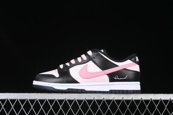 Nike SB Dunk Low Casual Skate Shoes in Blackberry Pink - CW1590-100