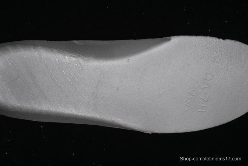 Nike Air Force 1 '07 Low Supreme Collaboration Casual Sneakers with Full-Length Air Cushion - BB7518-012