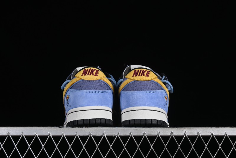 Nike SB Dunk Low Custom Collaboration Otomo Katsuhiro x Nike SB Dunk Low "Steamboy OST" - CT0856-104