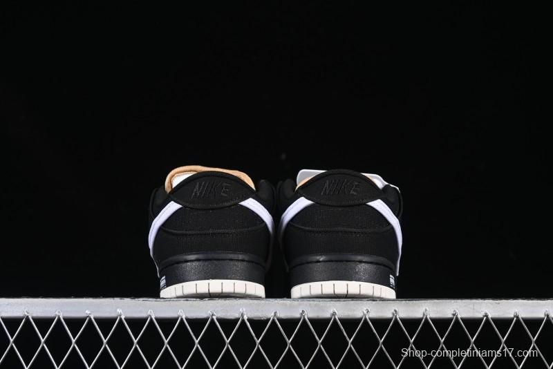 Nike SB Dunk Low Premium Skateboarding Shoes in Black and White - FN5880-001