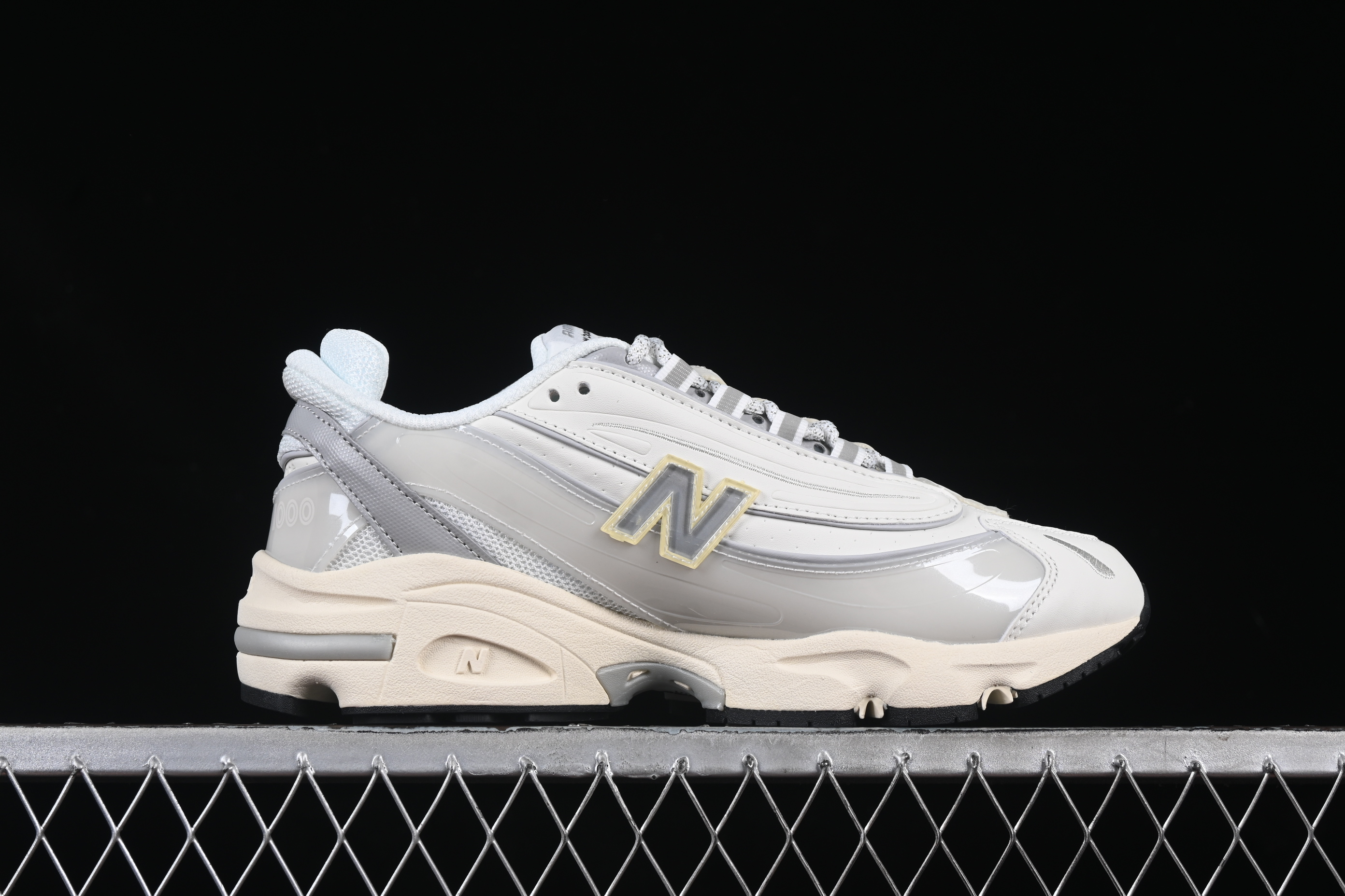 New Balance 1000 Series Retro Dad Style Low-Top Casual Running Shoes - M1000AC1