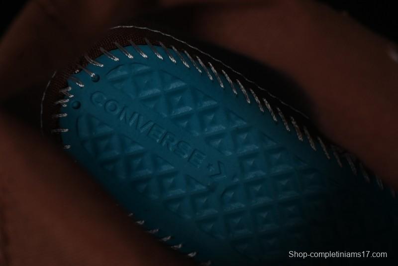 Converse Chuck Taylor All Star 1970s High Top Sneakers in China Red - A12460C