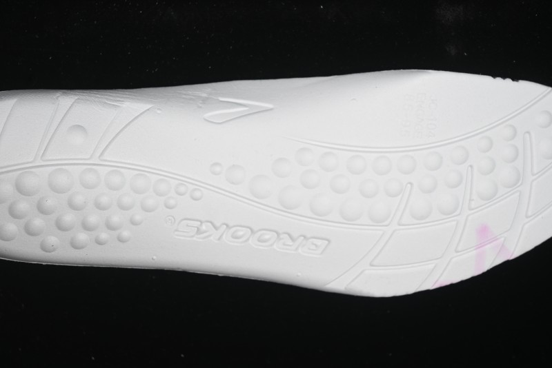 Brooks Hyperion Max 2 Cushioned Racing Shoes for Marathon - 1104341D402