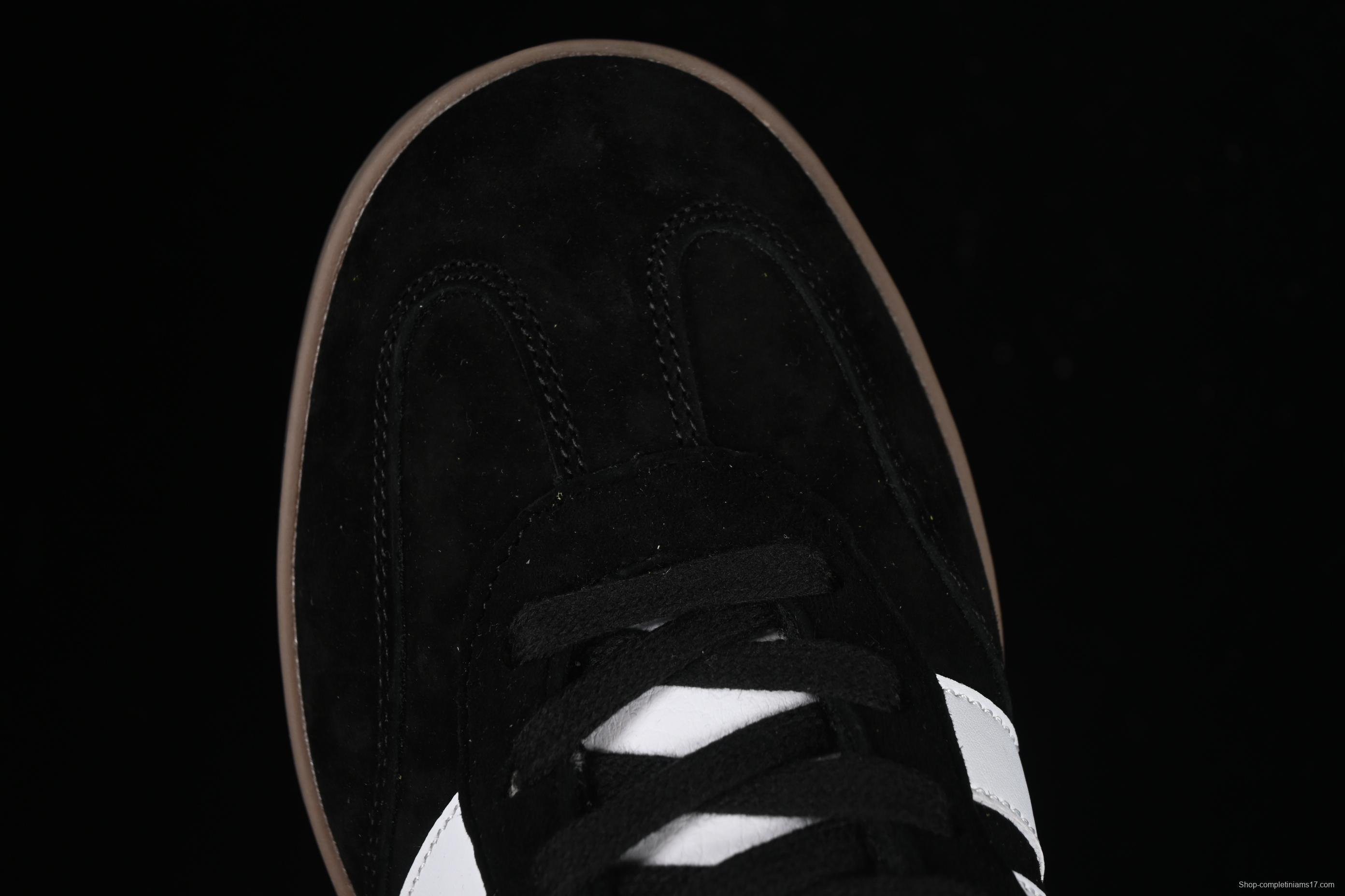 Adidas Barreda Comfortable Cushion Low Top Casual Sneakers - JQ4235