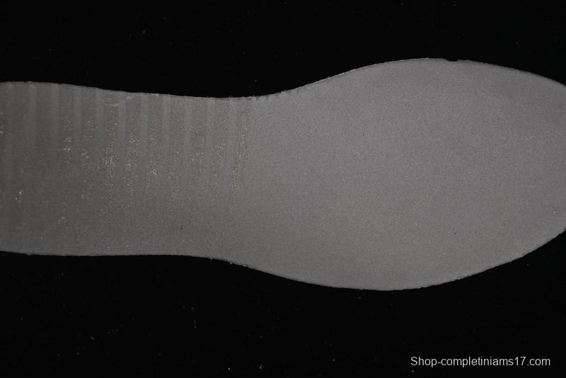 Nike V5 RNR Millennium Classic Retro Running Shoes with Foam Midsole - HJ5228-101