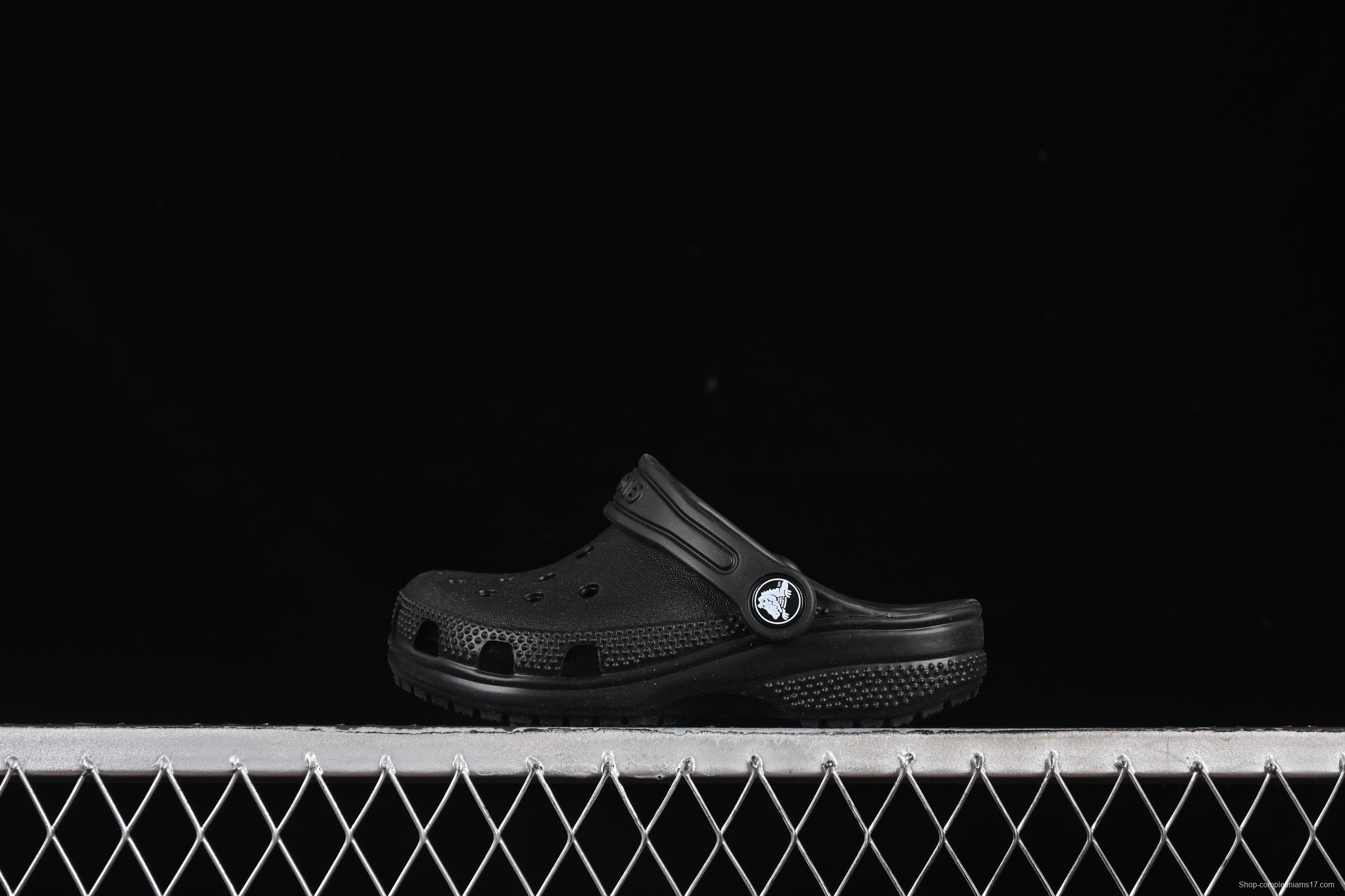 Crocs Classic Clog Kids Lightweight Slip-Resistant Comfortable Water Shoes - Classic Clog