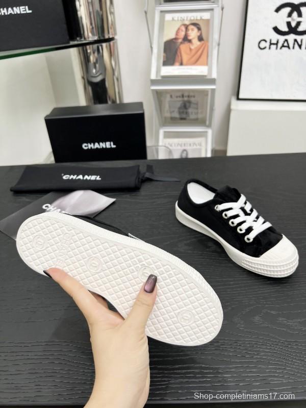 2025 Women Chanel Black Canvas Sneakers LY00230