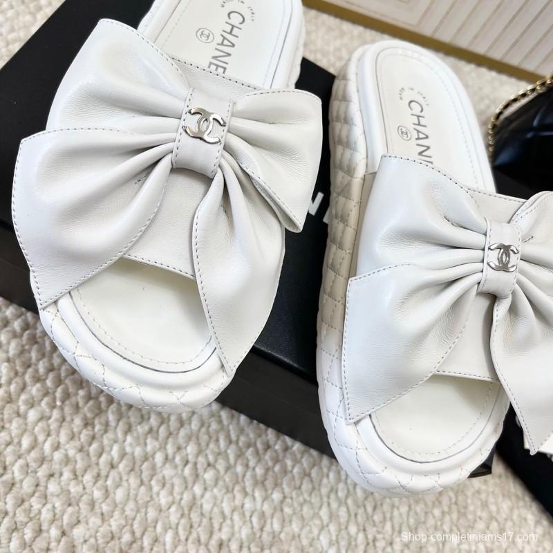 2025 Women Chanel White Leather Slippers Bow Detail KFY00310