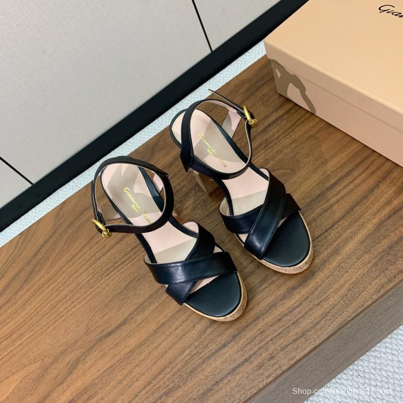 2025 Women Gianvito Rossi Black Leather Sandal