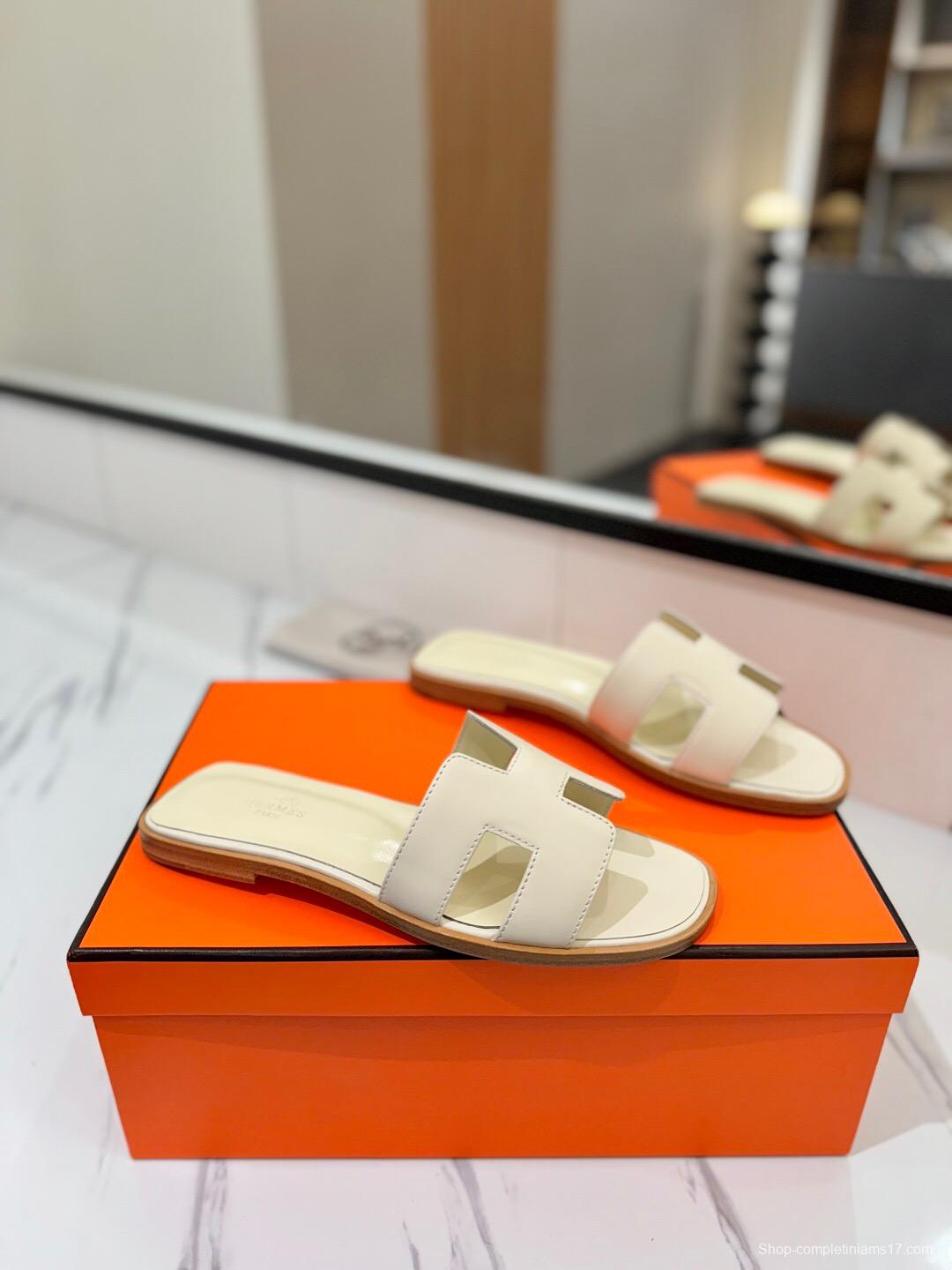 2025 Women Hermès Beige Leather Slippers