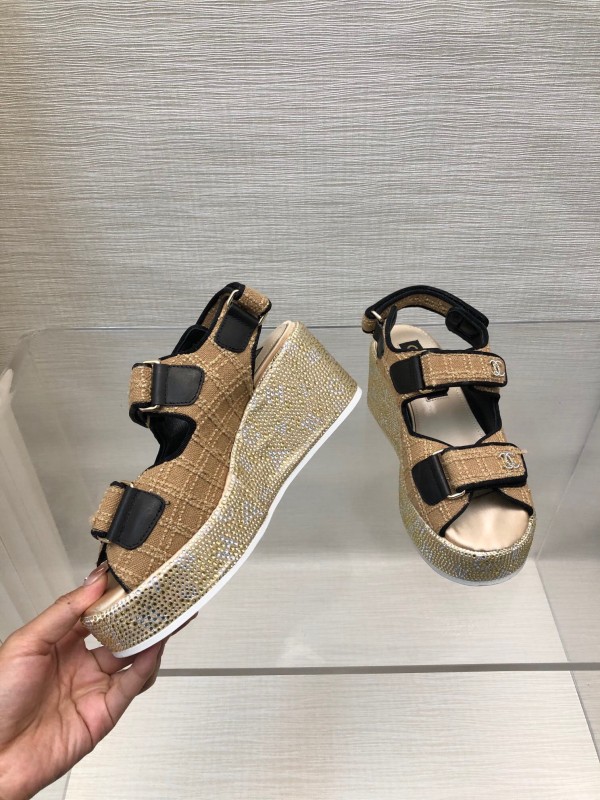 2025 Women Chanel Beige Black Leather Sandals Platform Thick Sole LY00330