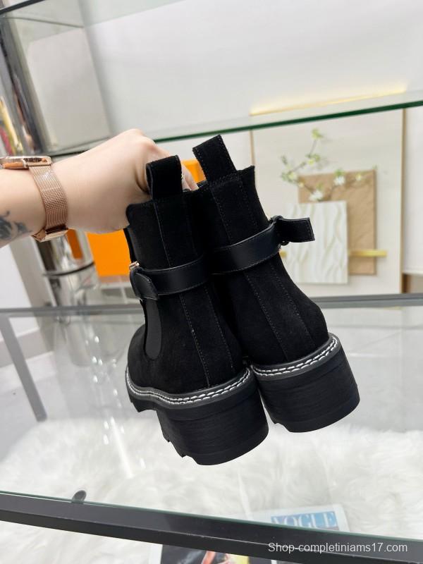 2024 Women Louis Vuitton Black Suede Leather Ankle Boots MJ00310